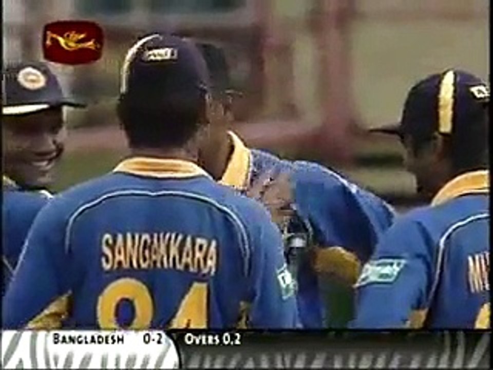 Chaminda Vaas Hat Trick, First 3 balls of the match