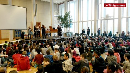Brest. L'ensemble Matheus joue devant des centaines d’écoliers (Le Télégramme)