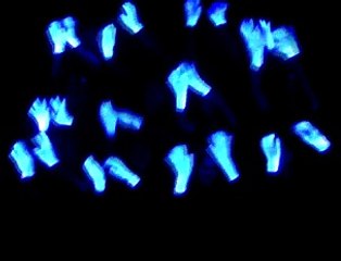 TU M'ÉLÈVES (LES  MAINS  MIME)