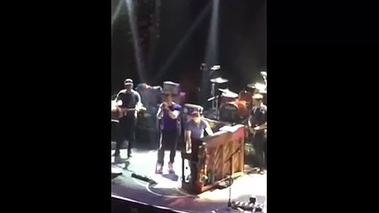 Coldplay homenajeó a las víctimas de París