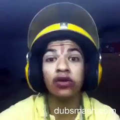 Aise mundi hilao aur bolo acha he Dubsmash Pakistan