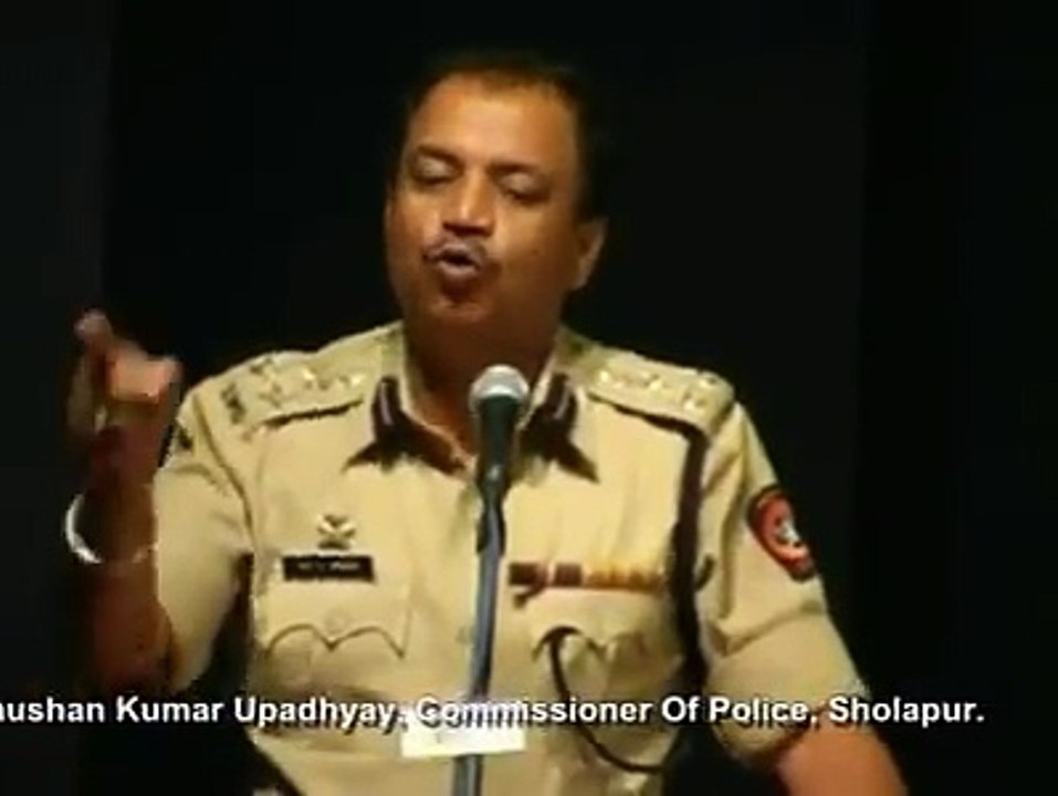 Indian Police Commissioner Praising Hazrat Muhammad SAWW and Islam