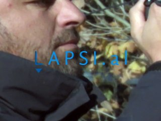 Agjent policie i maskuar si gazetar ne protesten e opozites?