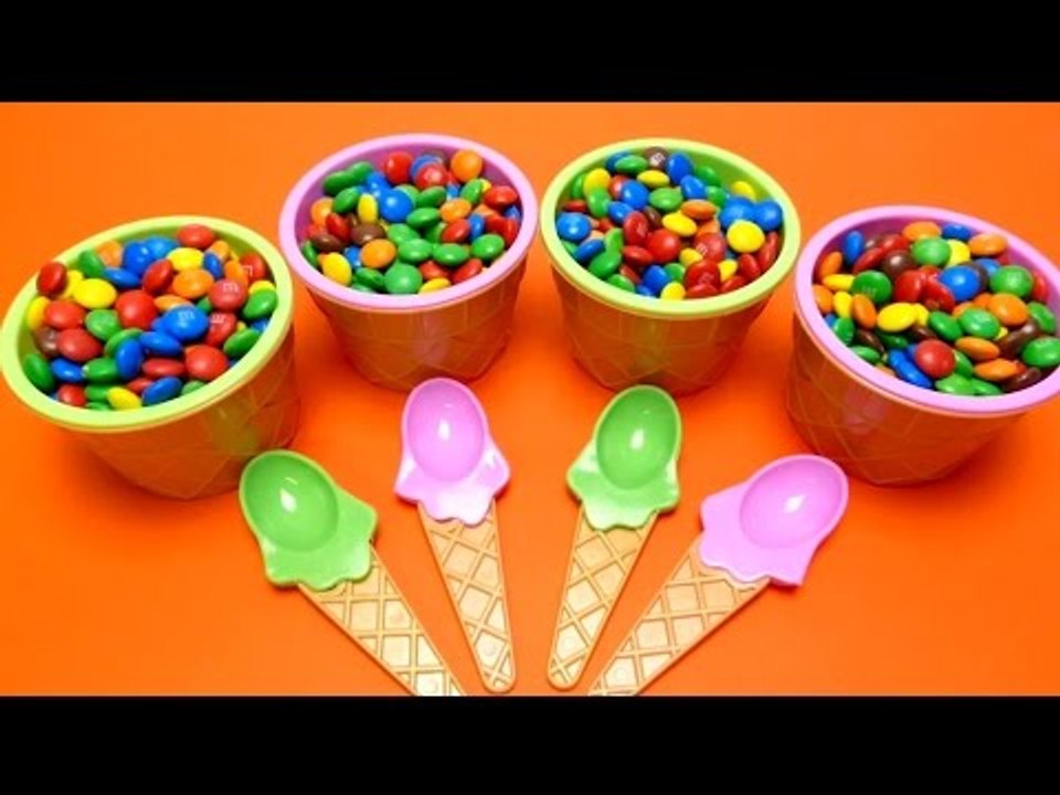 M&M's Ice Cream Cups Hide & Seek Surprise Toys (Anpanman, Hello Kitty, Minion ..) Game