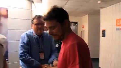 Roger Federer Photobombs Stan Wawrinkas Interview 10/09/2015