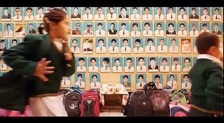 Mujhy Dushman ka bachon ko parhana hay