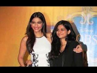 Varun Dhawan try to impress Rhea Kapoor by Entertainment