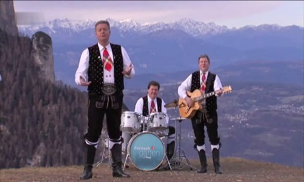 Kastelruther Spatzen - Weihnachten bei uns daheim 2015