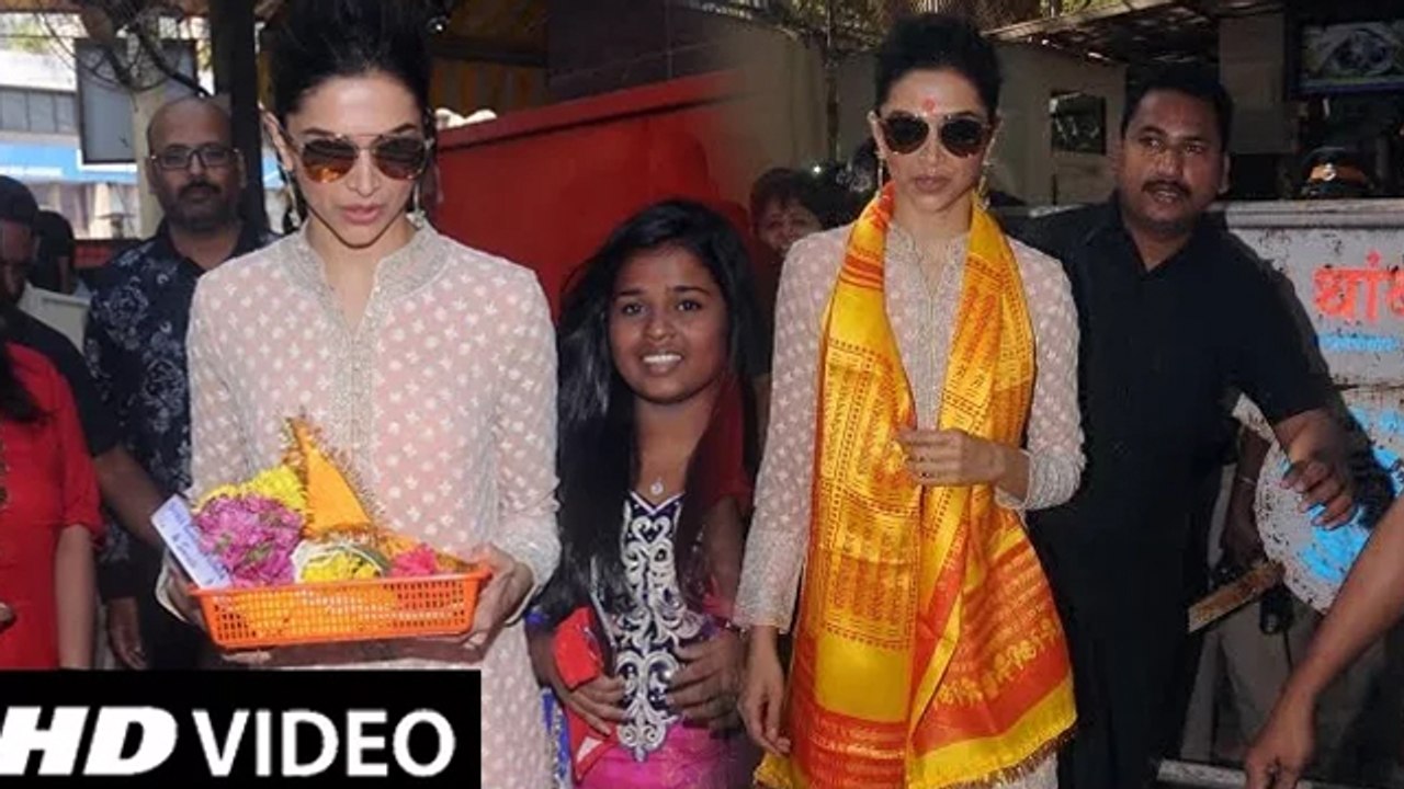 Deepika Padukone VISITS Siddhivinayak Temple For BAJIRAO MASTANI