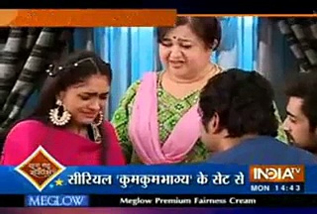 Purab ne Pakada Tanu ko Range Haat jis se Khuli uuski Pol  KumKum Bhagya