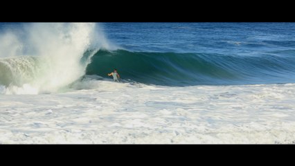 Surf in Corsica UHD-4K