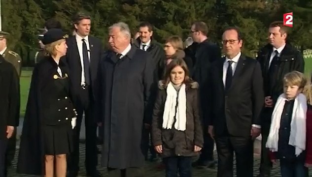 François Hollande en déplacement avec Xavier Bertrand dans le Nord