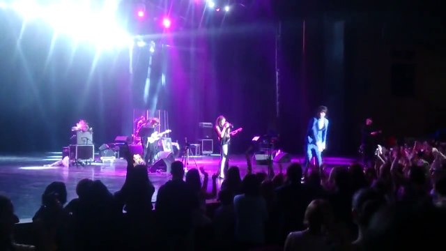 Родители Александра Бона на его концерте (Москва, Crocus, 29.05.2015) (Lucky Cola)