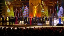 Altın Kelebek ödül töreninde Tuğçe Kazaz'a teşekkür