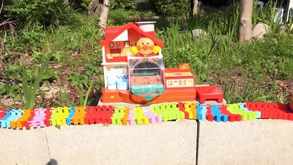 砂場遊びにぴったり！アンパンマンおもちゃとセキュリティーサンド Security Sand