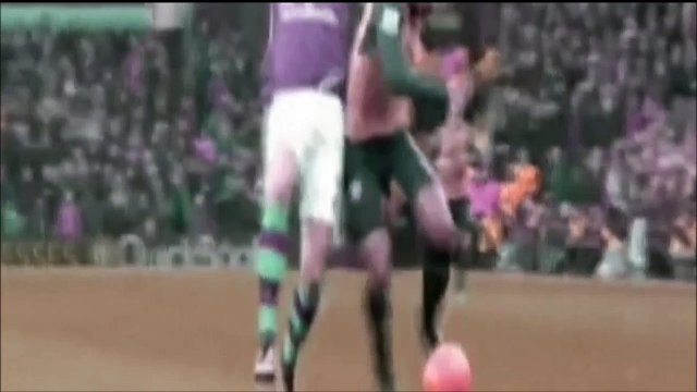 GRAN NIVEL DE MESUT OZIL Y RAMSEY LLEVAN AL ARSENAL A LA CIMA TRAS VENCER 2 A 0 A EL ASTON VILLA