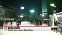 Outdoor ice rink opens at Seoul Plaza