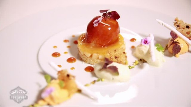 Le plat libre de Sébastien : abricot rôti au four avec crémeux abricot, chantilly et biscuit à l'huile d'olive