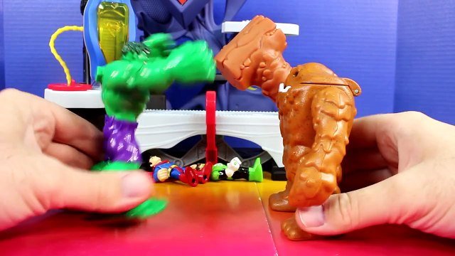 Imaginext Clay Face Brothers Attack Incredible Hulk Smash Brothers Superman And Green Lant