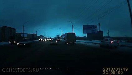 Неадекват на Хонде летит по встречке и хлопается лоб в лоб