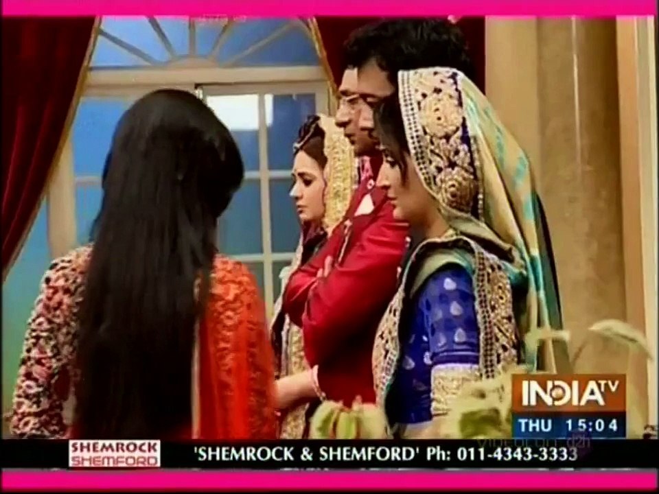 Swaragini 17th December 2015 News