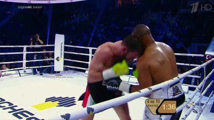 Roy Jones Jr vs Enzo Maccarinelli