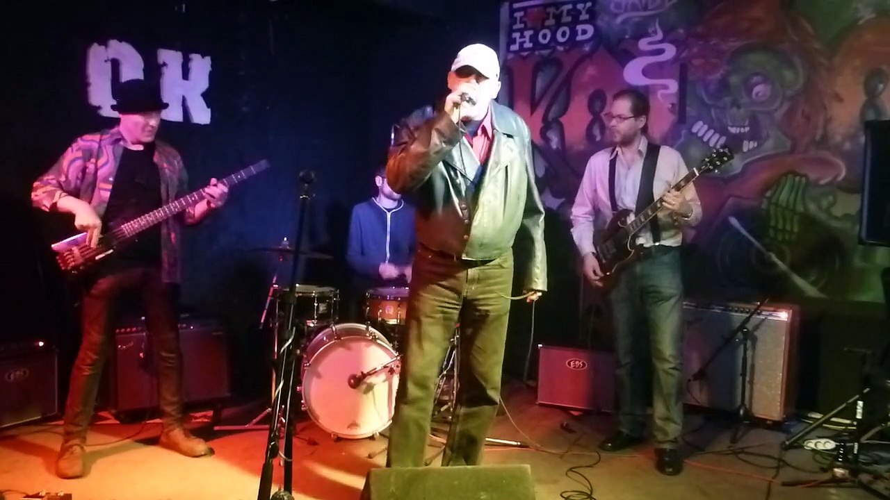 TRIO X & Pete Longstocking - Manic Depression