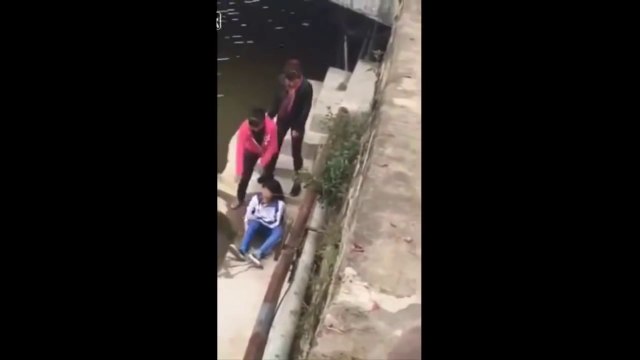 Mother threatens to drown Daughter to teach her a Lesson