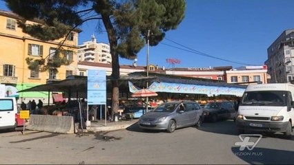 Bie fuqia blerëse për festat - News, Lajme - Vizion Plus