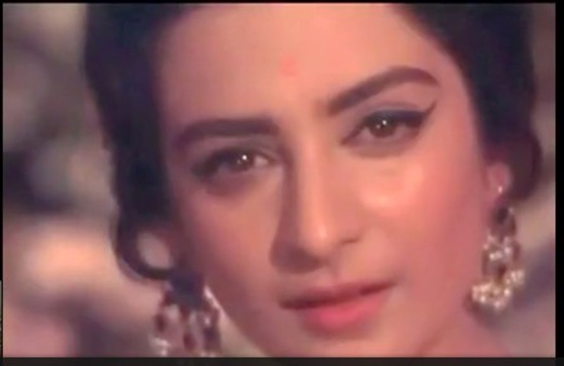 Unki Pehli Nazar Ka - (Lata Mangeshkar )_1-LATA　MUKESH RAFI  MAHINDER KAPOOR KISHOR KUMAR HINDI PUNJABI URD BOLLYWOOD SONG-HD　