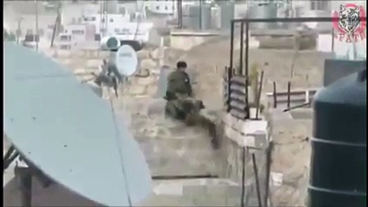 Israeli Soldier Trying