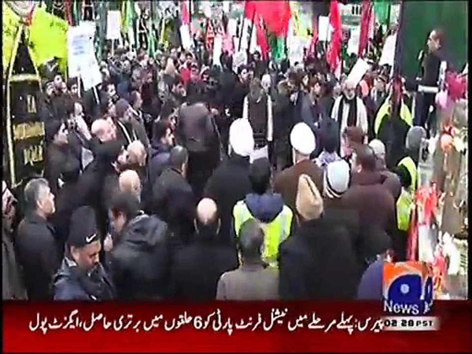 Thousands attend Arbaeen procession and condemn ISIS terror