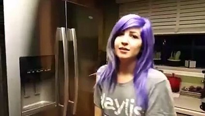 New 2016 What colour is girls hair !! - mind fuck lol