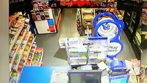 Shopkeeper fends off armed robber