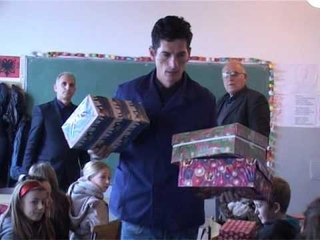 Lajme - KRU Radoniqi dhurata për fëmijët