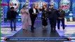 Mahira khan and other dancing on 'Shakar wanda re' in ARY show
