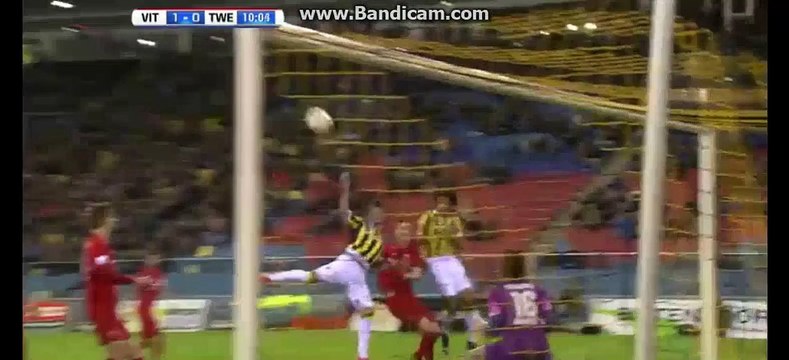 Valeri Qazaishvili Goal - Vitesse 1 - 0 Twente - 18.12.2015