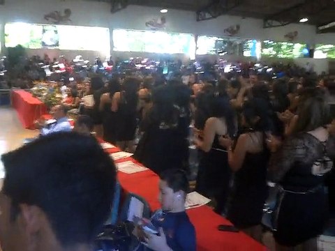 Tradicional como alumnos , Graduación Servicios Turísticos Promoción 2015.