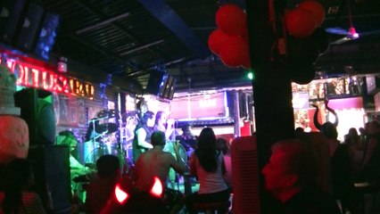 HOT TUNA BAR WALKING STREET PATTAYA THAILAND