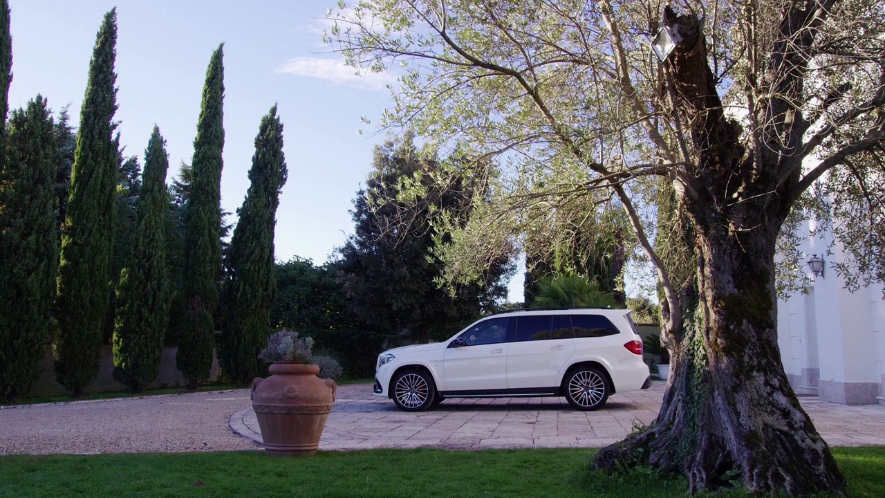 Video clip Mercedes-AMG GLS 63 4MATIC