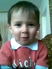 So Sweet baby mashallah - QURAN E PAK ki Tilawat | dekhty he Share kary