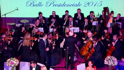 "BALLO PRESIDENCIALE" E VITIT. TE ARDHURAT SHKOJNE PER FEMIJET ME SINDROMEN DOWN