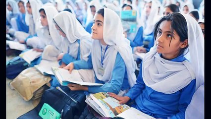 Mujhe Dushman ke Bachon ko Parhana Hai _ ISPR New Song _ APS Peshawar[2]