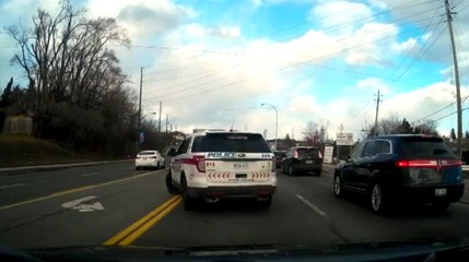 Polisin Yanında Ters Şeride Girdi