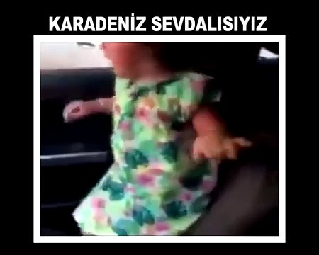 Ağlayan Bebek Kemençe Sesi Duyarsa [Süper]