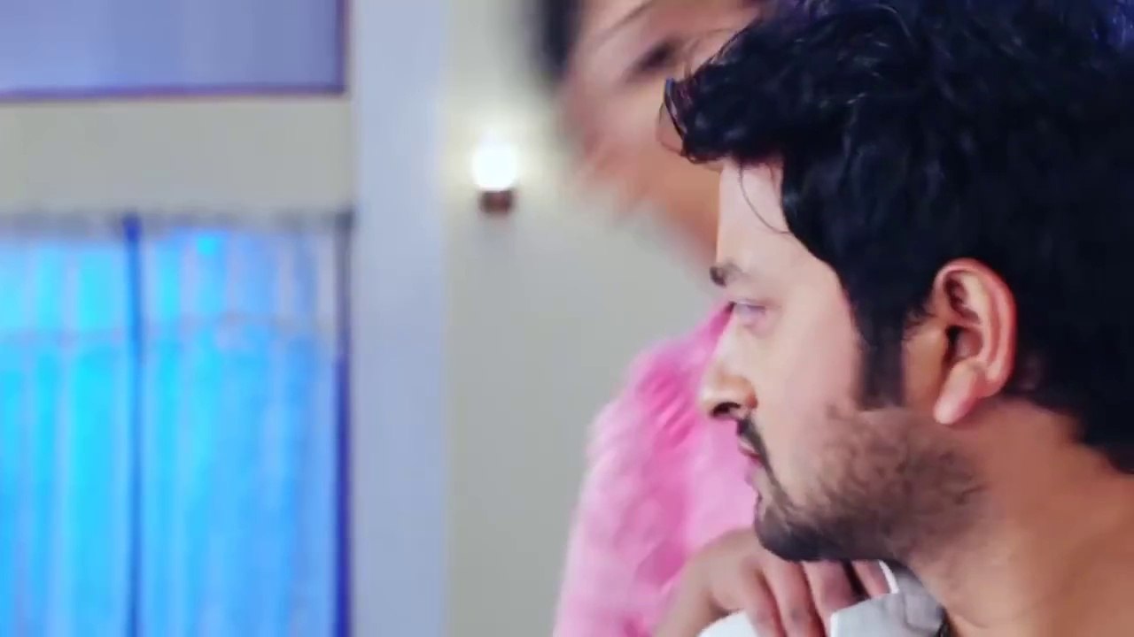 Char Deyaler Kamrate - Black Money  Movie Video Song
