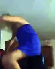 buzdolabı kapağına oturan sarhoş kızın kaçınılmaz sonu