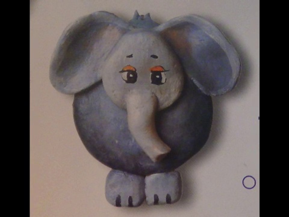 Eléphant en pâte à sel