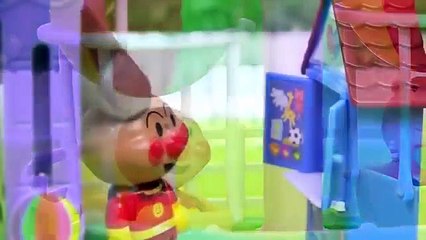 アンパンマン 遊園地で遊ぼう♪ Peppa Pig Balloon Ride Playset
