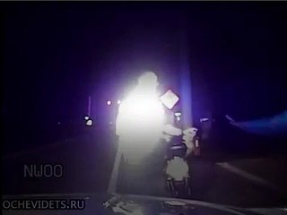 Проверка документов у водителя в Америке закончилась стрельбой из пистолета